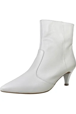Luiza Sobreira Bota Salto Baixo Fino Cano Curto Bico Fino Off White Mod. 2158