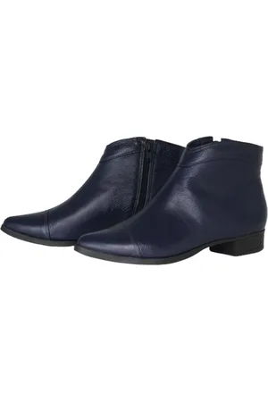 Spinelli Bota Feminina Bico Semi Fino Cano Curto Couro Salto 2,5 Cm