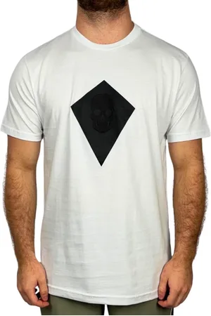 MCD Camiseta Pipa Caveira Relevo