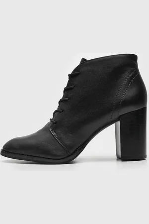 Loucos e Santos Ankle Boot Cano Curto Preta