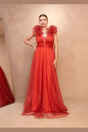 Cia do Vestido Vestido Longo de Festa Madrinhas decote em V Detalhes nos Ombros Tamis Laranja Coral