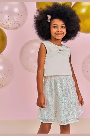 Kukiê Infantil - Conjunto de Blusa Boxy em Super Cetim e Saia em Paetê 10