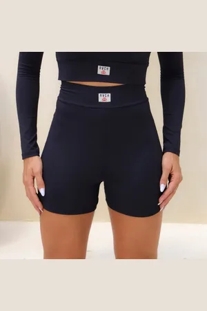 Revanche Shorts Cintura Alta Barra Normal Feminina Samósata