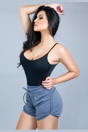 Mvb Modas Short Curto Ribana Jogger Cintura Alta