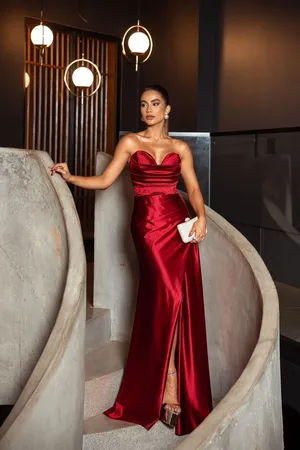 Cia do Vestido Vestido Longo de Festa Madrinhas Tomara que Caia Corselete com Fenda Arlye