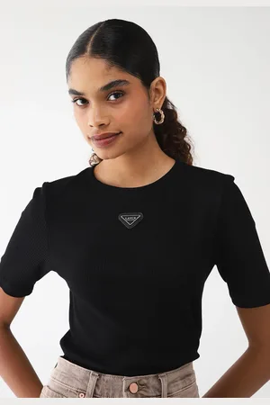 LANCA PERFUME Blusa Canelada Ajustada Logo Preta