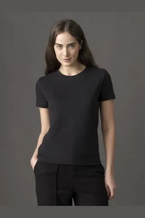 Calvin Klein Camiseta Feminina Logo Embossed Calvin Klein