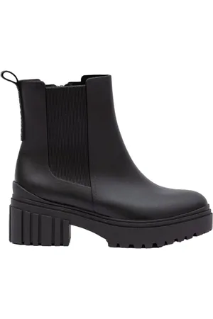 Petite Jolie Bota Feminina Chelsea J-Lastic PJ6156-03064