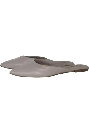 Spinelli Mule Bico Fino Em Couro Salto Baixo