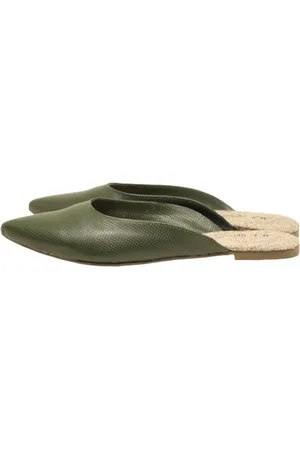 Spinelli Mule Bico Fino em Couro Salto Baixo