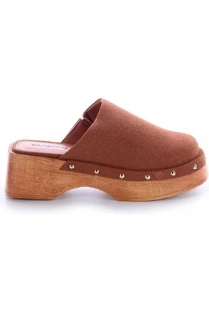 Damannu Shoes Mule Tachas Maby Camurça Camel