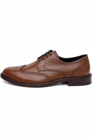 Centuria Calçados Sapato Social Centuria Brogue em Couro Whisky
