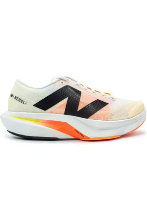 New Balance Tênis Masculino Fuelcell Rebel V4 Corrida