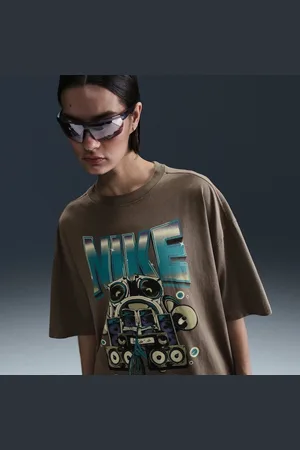 Nike Camiseta Sportswear Essential Feminina