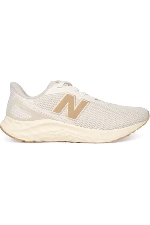 New Balance Tênis Feminino Warishi V4 Branco/Off White
