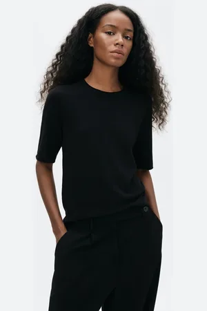 Hering Camiseta Feminina Manga Curta Em Tricô Leve