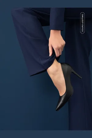 Principessa Scarpin Salto Fino de Couro Alana