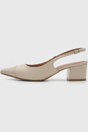 VIZZANO Scarpin Ponta Verniz Off-White