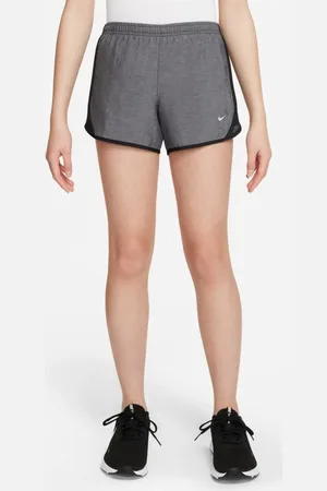 Nike Shorts Dri-FIT Tempo Feminino