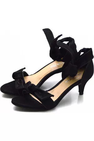 Flor da Pele Sandália Feminina Salto Baixo Fino Com Amarração ENVIO JÁ