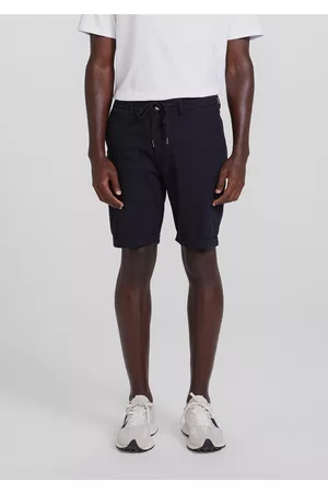 Hering Bermuda Básica Masculina Em Sarja Com Elastano