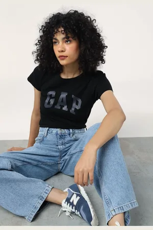 GAP Camiseta Logo Preta