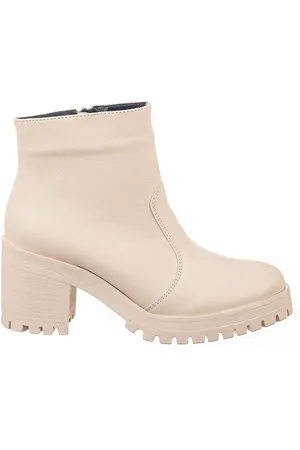VIA BIRIGUI Botinha Off White Cano Curto Tratorado offwhite
