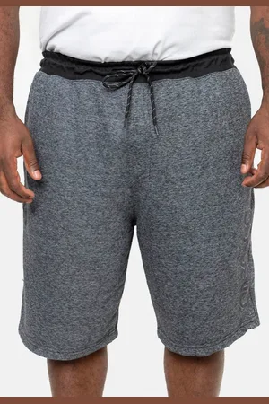 Onbongo Bermuda Moletom Plus Size Preta Mescla