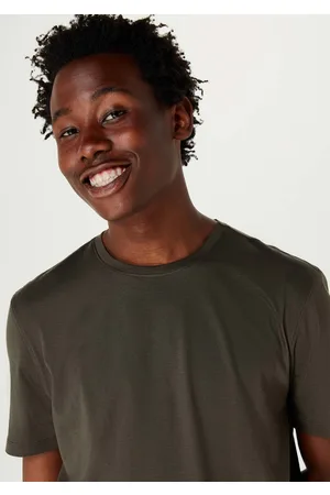 Hering Camiseta Básica Masculina Manga Curta Pima