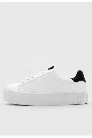 SANTA LOLLA Tênis Flatform Recortes