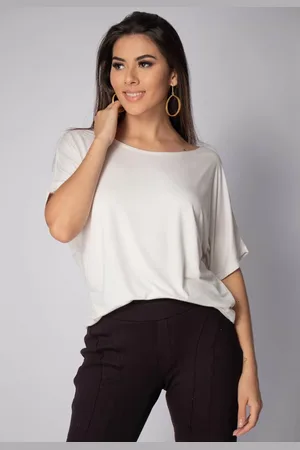 Amazonia Vital Blusa Morcego Malha Gola Canoa Manga Curta Off White