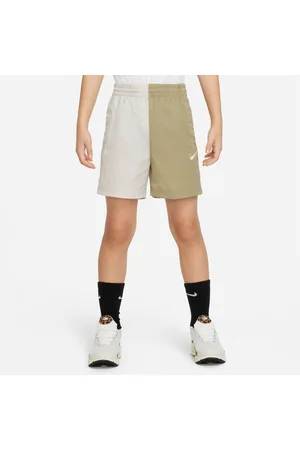 Nike Infantil - Shorts Outdoor Play