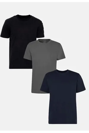 Slim Fitness Kit com 3 Camisetas Básicas em Cores Sortidas