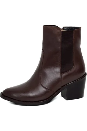 KUENTO SHOES Bota Bico Fino Couro Cano Curto Feminina Chocolate