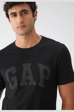GAP Camiseta Logo Preta