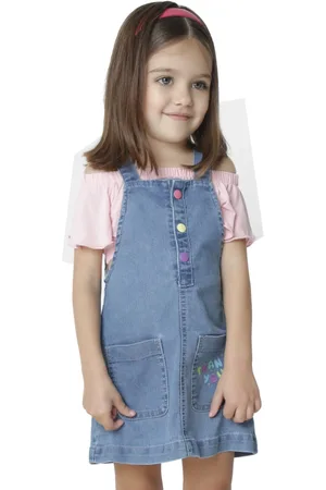 Look Jeans Infantil - Salopete c/ Blusinha Jeans
