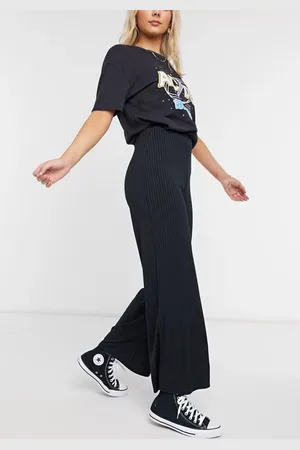 Diluxo Calça Pantalona Ribana Canelada Preta