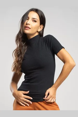 Vicbela Blusa Canelada Manga Curta Gola Alta