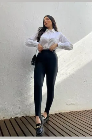 Cia do Vestido Calça Legging Montaria Suplex Pézinho Preta