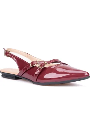 Domidona Sapatilha Feminina Slingback Em Verniz Bico Fino Com Fivelas