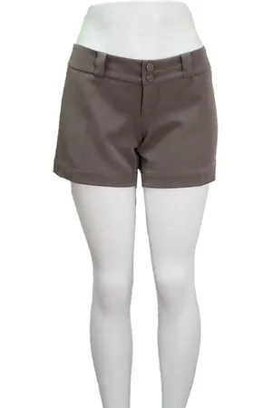EMIGÊ Shorts Lucy in the Sky Social Nude Produto gentilmente usado
