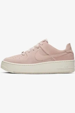 Nike Tênis Air Force 1 Sage Low Feminino