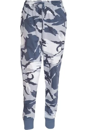 adidas Calça Camuflada Seasonal Essentials