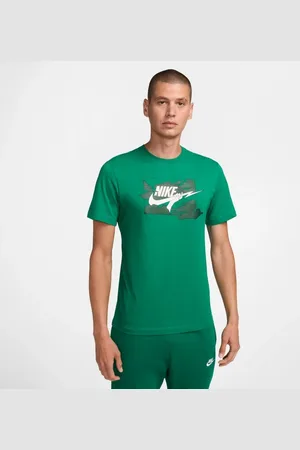 Nike Camiseta Sportswear Essentials Masculina