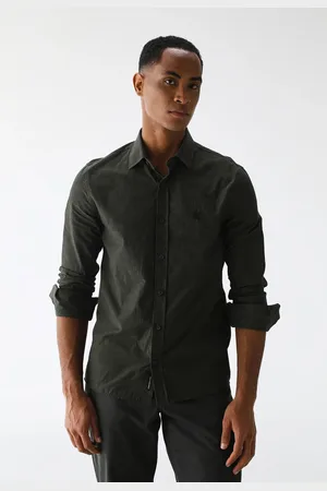 Calvin Klein Camisa Regular Bordado Costa