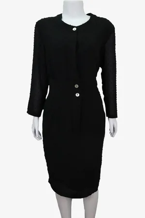 EMIGÊ Vestido Carol Bassi Midi Casual Poás Texturizados Produto Gentilmente Usado