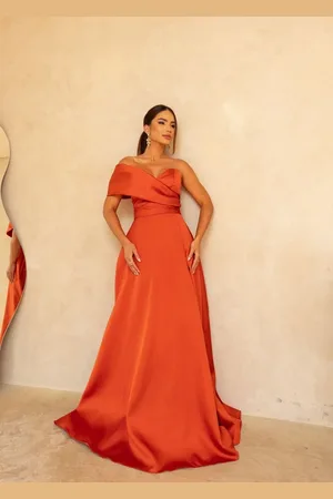 Cia do Vestido Vestido Longo de Festa Madrinhas um Ombro com Fenda Premium Elegante Dodeny Terracota