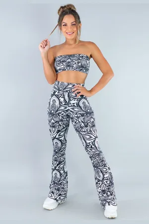 Mvb Modas Conjunto Calça Flare Pantalona E Top Faixa Suplex Estampado Mandala