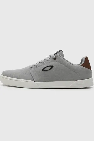 Oakley Tênis Mod Flyer