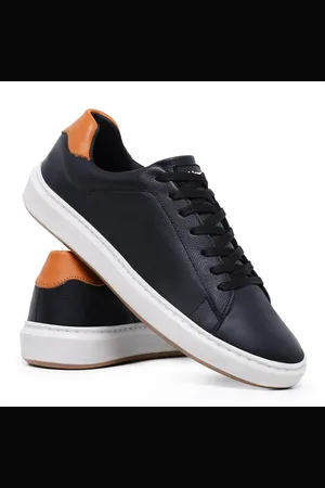 Schiareli Saqpatênis Casual Masculino de Couro Para Usar Com Bermuda Calça Terno Sch 300